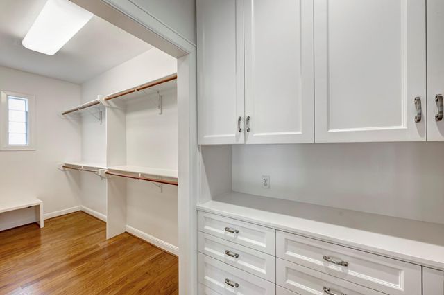 4248 Sunset Boulevard, West University Place, TX 77005