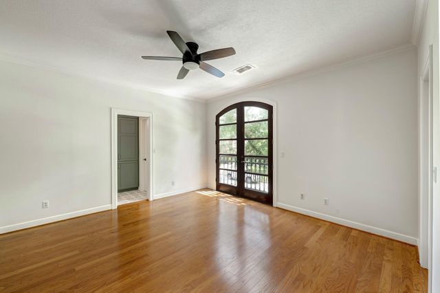 4248 Sunset Boulevard, West University Place, TX 77005