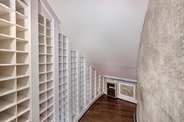 4248 Sunset Boulevard, West University Place, TX 77005