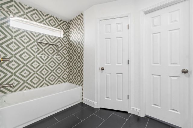 5323 Mossgrey Lane, Spring, TX 77373