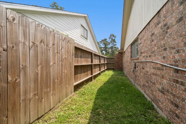 5323 Mossgrey Lane, Spring, TX 77373