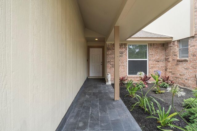 5323 Mossgrey Lane, Spring, TX 77373