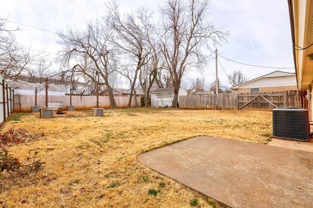 8544 SW 75th Street, Oklahoma City, OK 73169