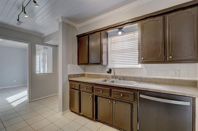 8544 SW 75th Street, Oklahoma City, OK 73169