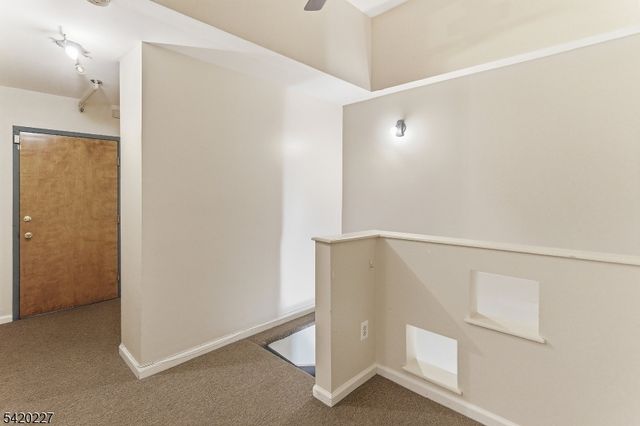 39 Bruen St 4, Newark City, NJ 07105