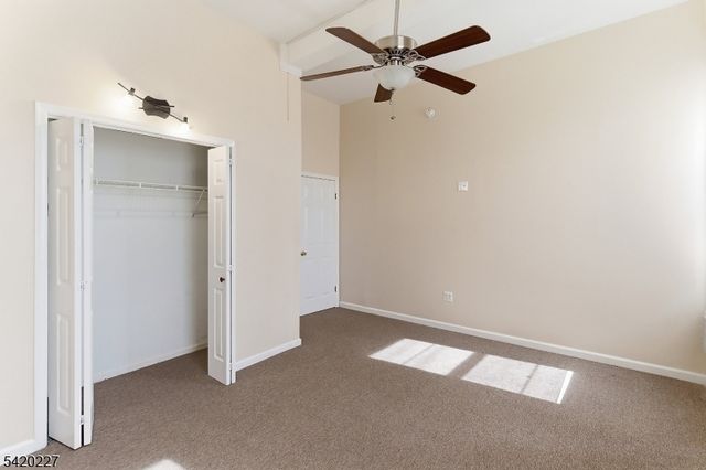 39 Bruen St 4, Newark City, NJ 07105
