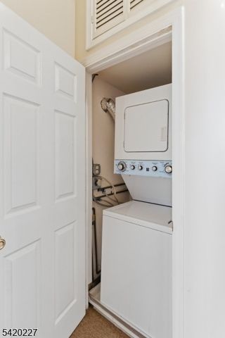 39 Bruen St 4, Newark City, NJ 07105