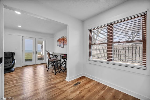 32321 Lake Shore Boulevard, Willowick, OH 44095