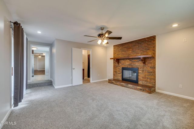 1263 Summerville Road, Kingsport, TN 37663