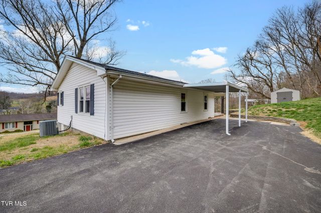 1263 Summerville Road, Kingsport, TN 37663