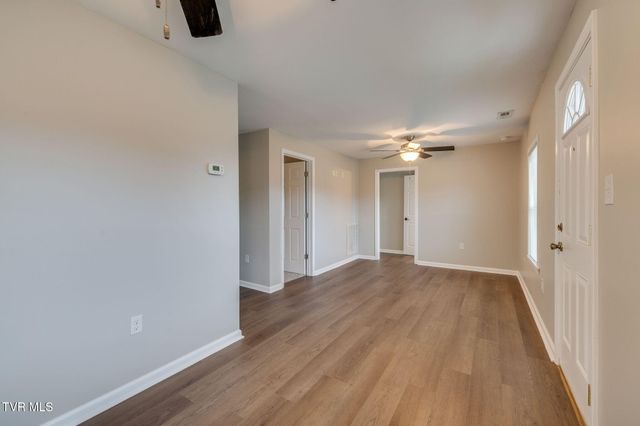 1263 Summerville Road, Kingsport, TN 37663