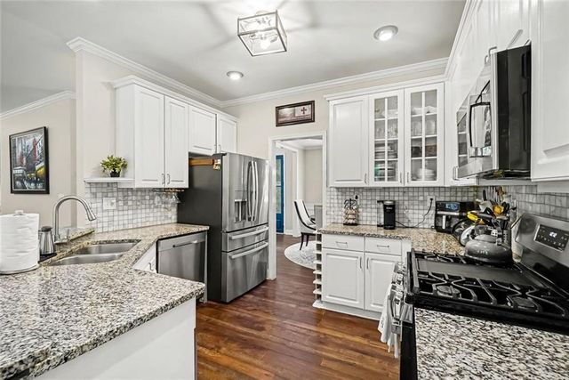 3240 Warren Creek Drive, Powder Springs, GA 30127