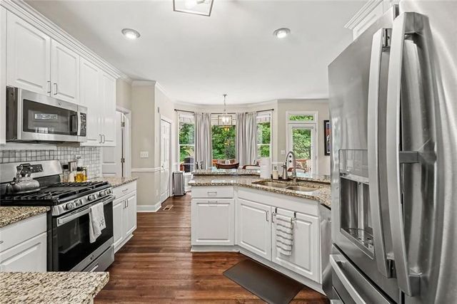 3240 Warren Creek Drive, Powder Springs, GA 30127