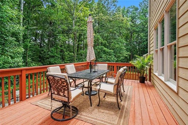 3240 Warren Creek Drive, Powder Springs, GA 30127
