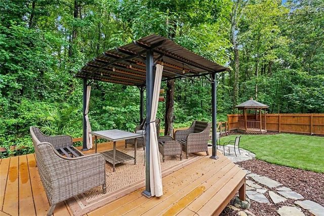3240 Warren Creek Drive, Powder Springs, GA 30127