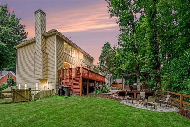 3240 Warren Creek Drive, Powder Springs, GA 30127