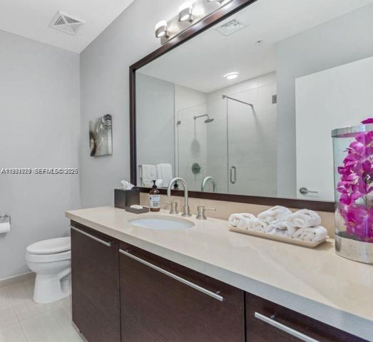 7930 East Dr 707, North Bay Village, FL 33141