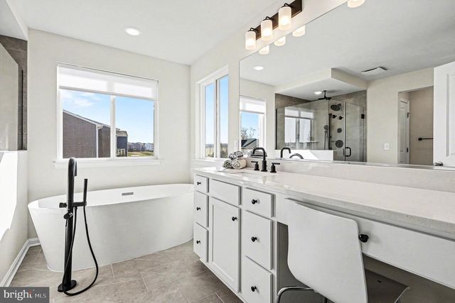 1728 LEGACY LN, Fredericksburg, VA 22408