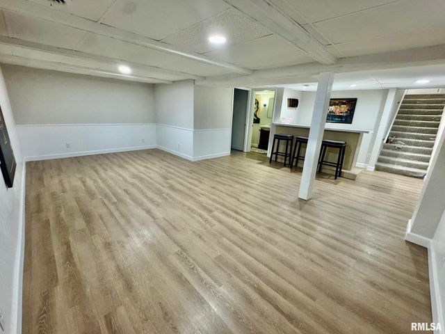 5701 N WESTERN Avenue, Peoria, IL 61614