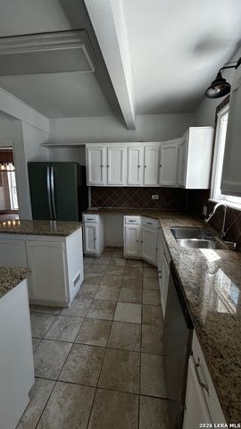 391 W Broadview, San Antonio, TX 78228