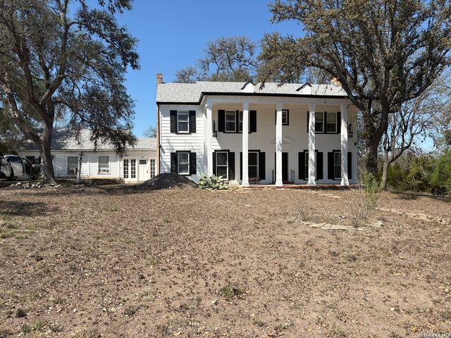 391 W Broadview, San Antonio, TX 78228