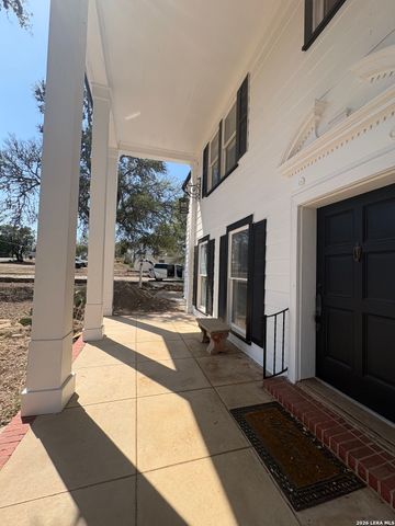 391 W Broadview, San Antonio, TX 78228