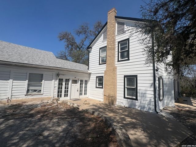 391 W Broadview, San Antonio, TX 78228