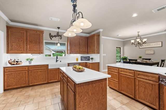 12138 Ivy Drive, Conroe, TX 77303