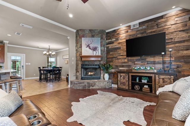 12138 Ivy Drive, Conroe, TX 77303