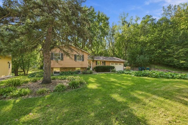 1519 Meadowlark Drive, Stillwater, MN 55082