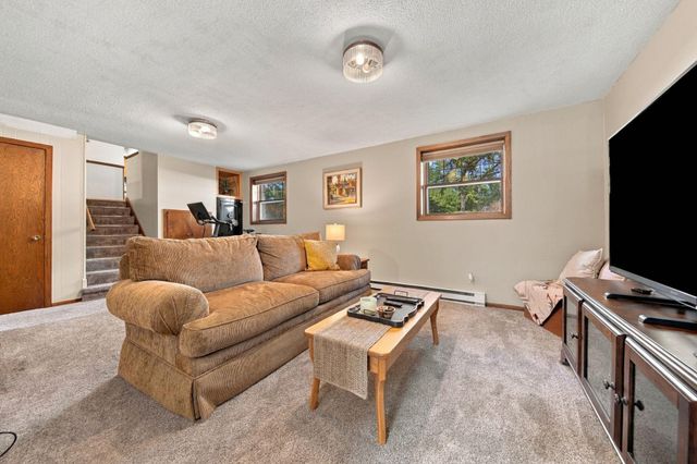 1519 Meadowlark Drive, Stillwater, MN 55082
