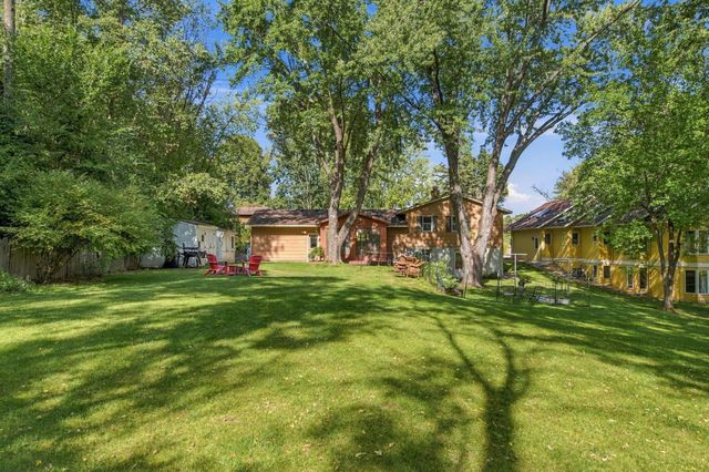 1519 Meadowlark Drive, Stillwater, MN 55082