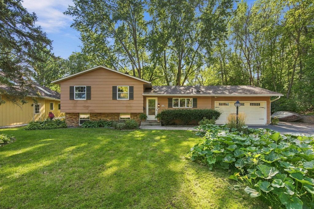 1519 Meadowlark Drive, Stillwater, MN 55082 — exterior