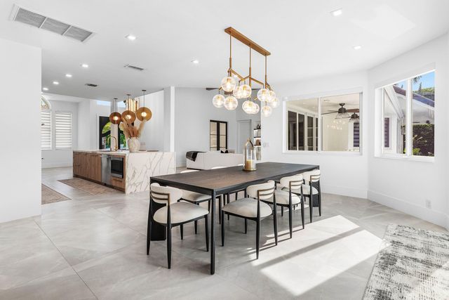 2550 NW 28TH Street, Boca Raton, FL 33434