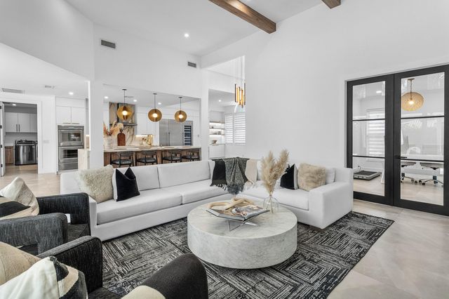 2550 NW 28TH Street, Boca Raton, FL 33434