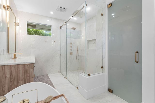 2550 NW 28TH Street, Boca Raton, FL 33434