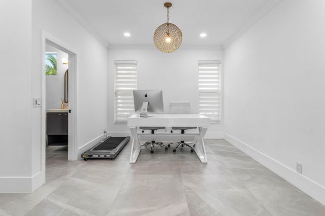 2550 NW 28TH Street, Boca Raton, FL 33434
