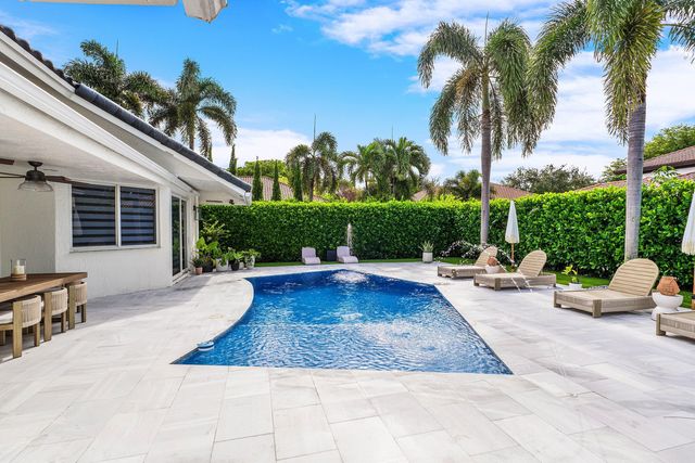 2550 NW 28TH Street, Boca Raton, FL 33434