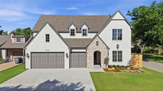 2304 S Birmingham Place, Tulsa, OK 74114