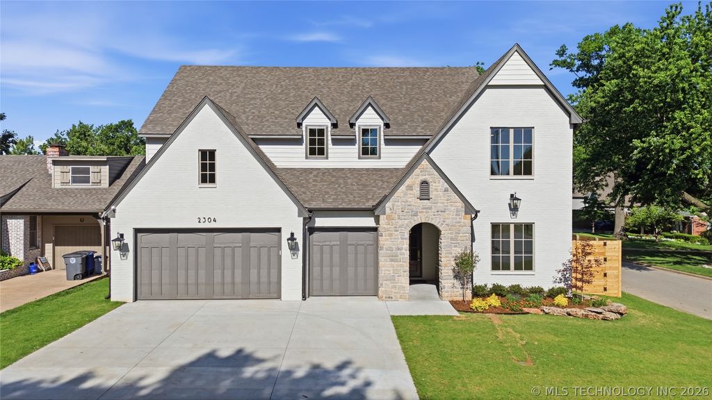 2304 S Birmingham Place, Tulsa, OK 74114