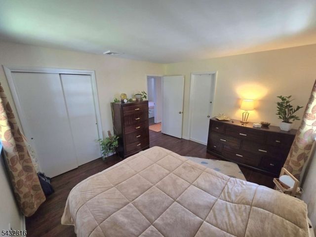 18 Grove St, Boonton Twp., NJ 07005