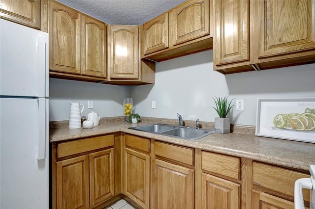 10007 N 20TH STREET, Tampa, FL 33612