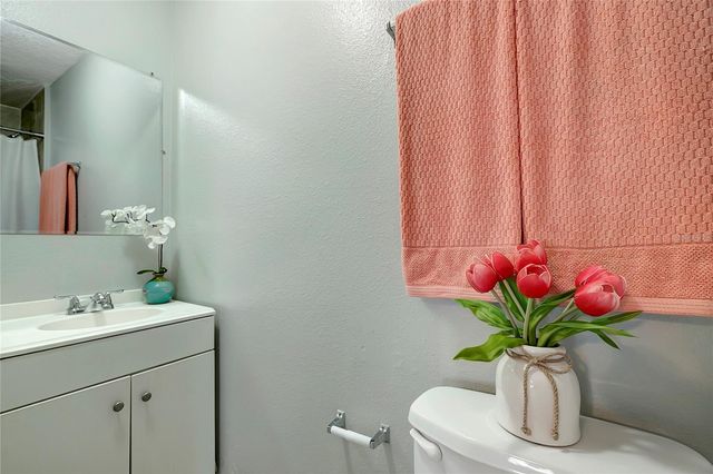 10007 N 20TH STREET, Tampa, FL 33612