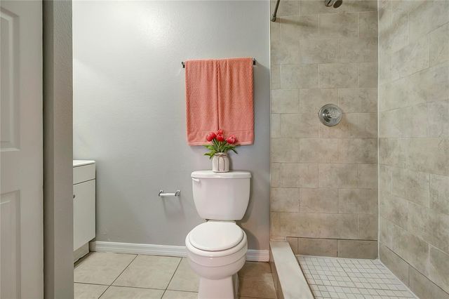 10007 N 20TH STREET, Tampa, FL 33612