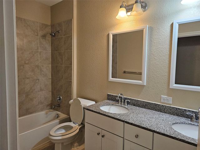 231 Drystone TRL, Liberty Hill, TX 78642