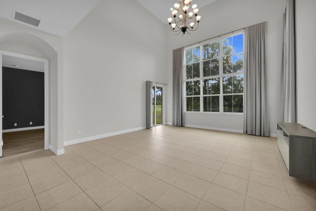 3032 Princeton Lane, Palm Beach Gardens, FL 33418