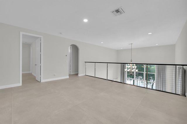 3032 Princeton Lane, Palm Beach Gardens, FL 33418