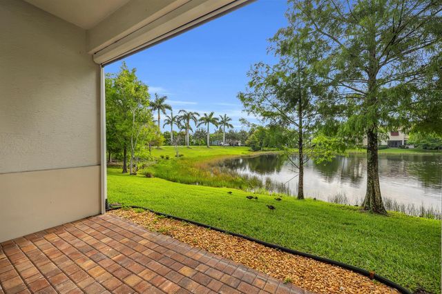 3032 Princeton Lane, Palm Beach Gardens, FL 33418