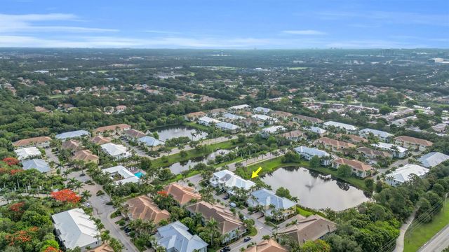 3032 Princeton Lane, Palm Beach Gardens, FL 33418
