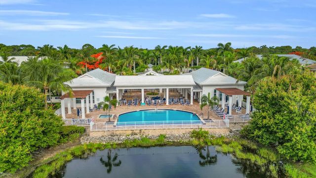 3032 Princeton Lane, Palm Beach Gardens, FL 33418
